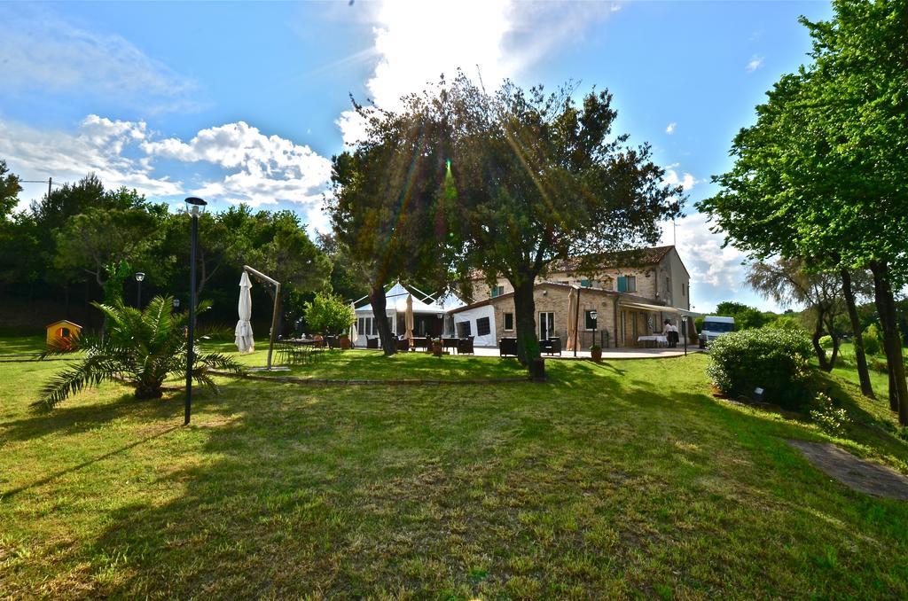Ristorante Country House Isolabelgatto Fano Exterior foto