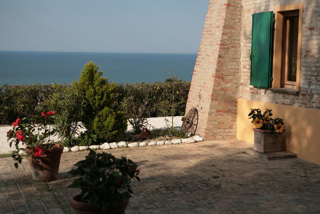 Ristorante Country House Isolabelgatto Fano Exterior foto