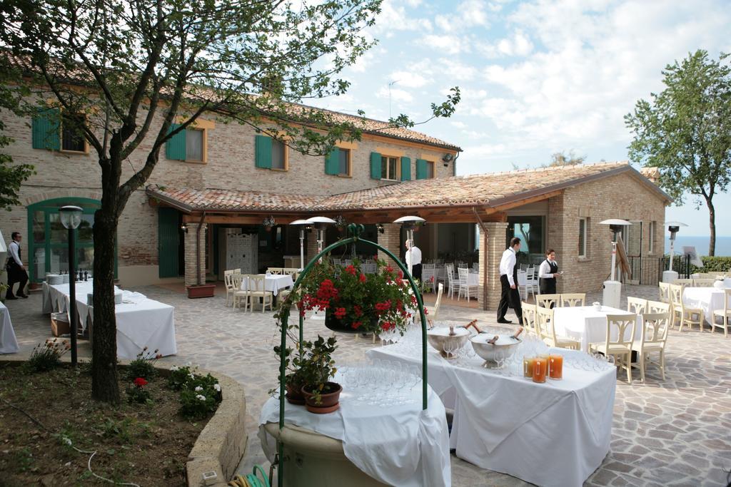 Ristorante Country House Isolabelgatto Fano Exterior foto
