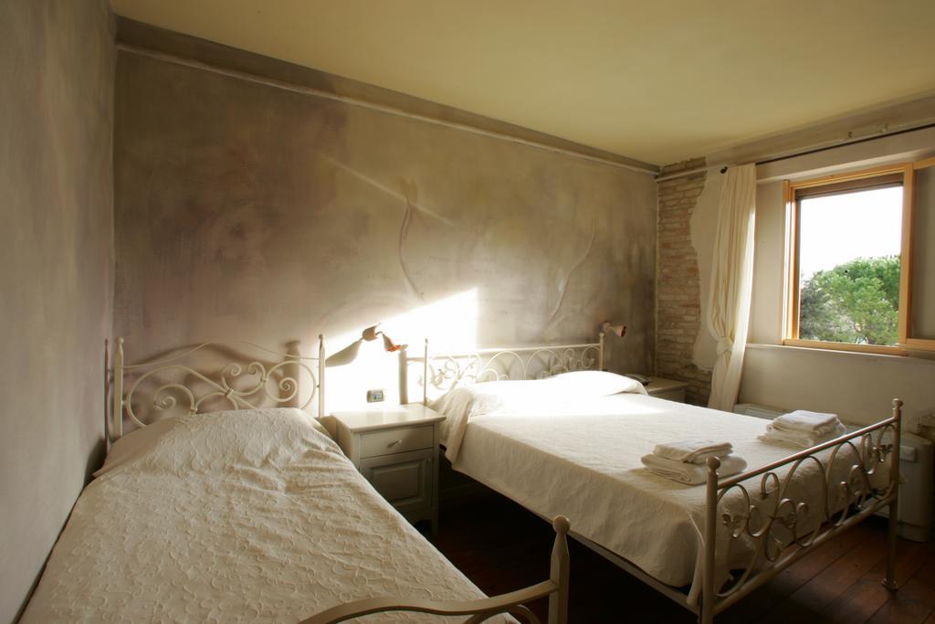 Ristorante Country House Isolabelgatto Fano Quarto foto