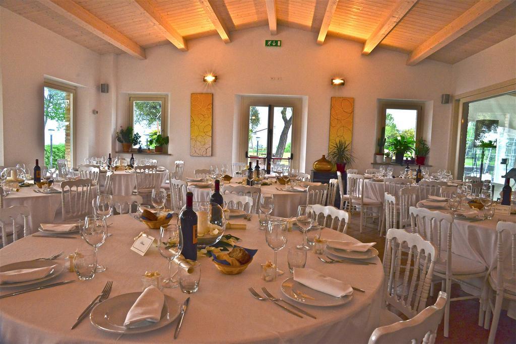 Ristorante Country House Isolabelgatto Fano Exterior foto